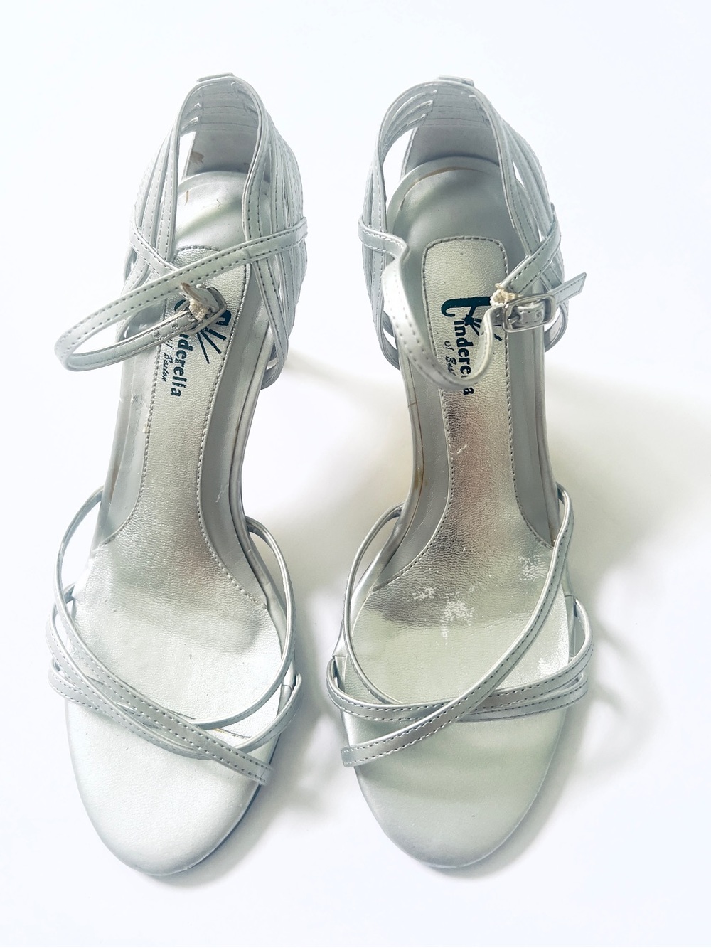 Cinderella Metallic Silver Strappy 2.75-in High Heel Sandals Size 3M